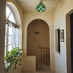 Virginia 펜션 Kerċem